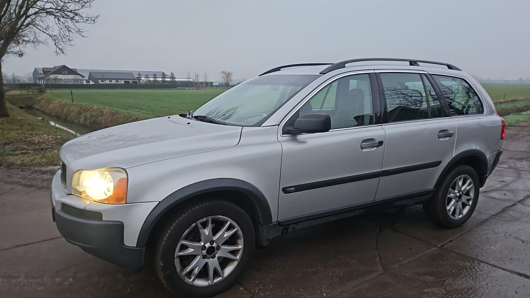Volvo XC90 - 2.9 T6 Exclusive/ 7 persoons/ young timer/ automaat/ leder - AutoWereld.nl
