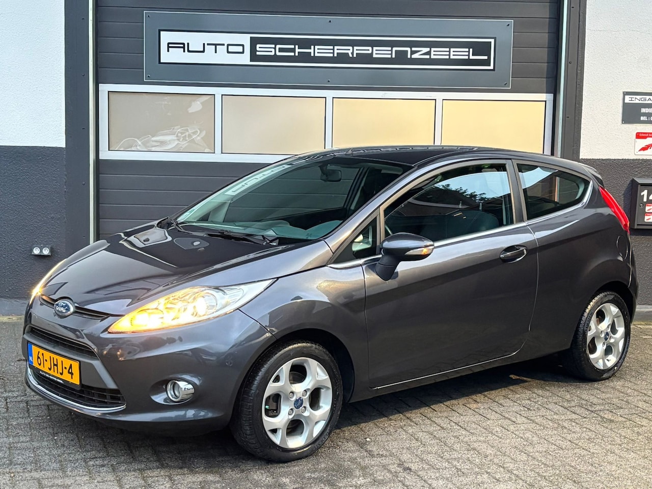 Ford Fiesta - 1.4 16V Titanium | 100 dkm | AIRCO I AUX | NL AUTO - AutoWereld.nl