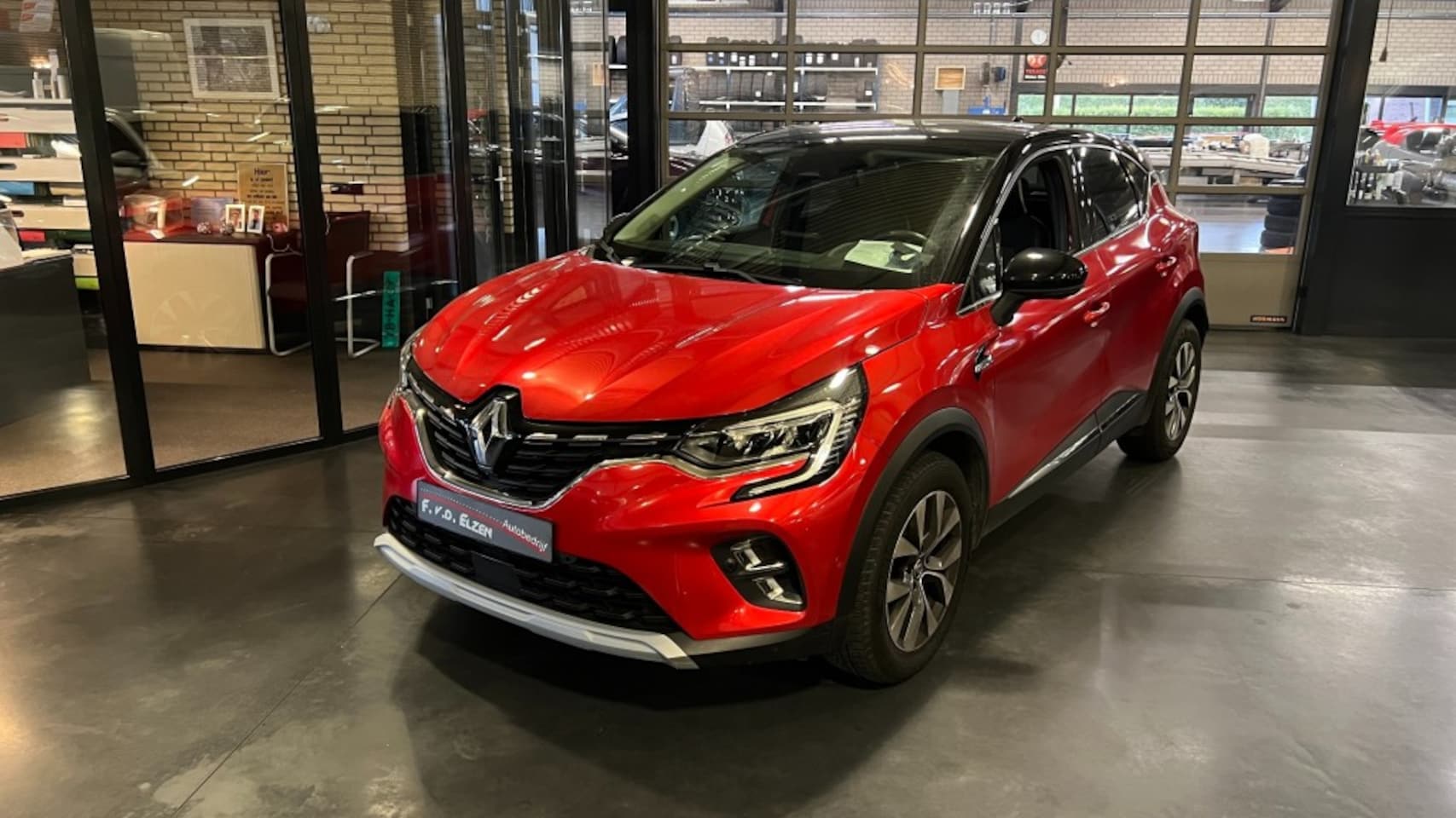 Renault Captur - 1.0 TCe Intens 1.0 TCE INTENS - AutoWereld.nl
