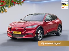 Ford Mustang Mach-E - AWD 75 kWh, panoramadak, leder, achteruitrijcamera, 1 e eigenaar, NL auto met nationale au