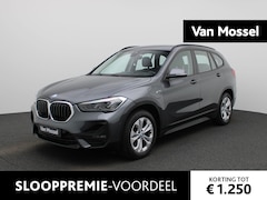 BMW X1 - xDrive25e Executive | ACHTERUITRIJCAMERA | NAVIGATIE | LEDEREN BEKLEDING | HEAD-UP DISPLAY