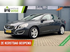 Volvo S60 - D3 5 Cilinder 163pk Momentum | AUTOMAAT | Trekhaak | Adpt. Cruise | 1e Eigenaar | Dealeron
