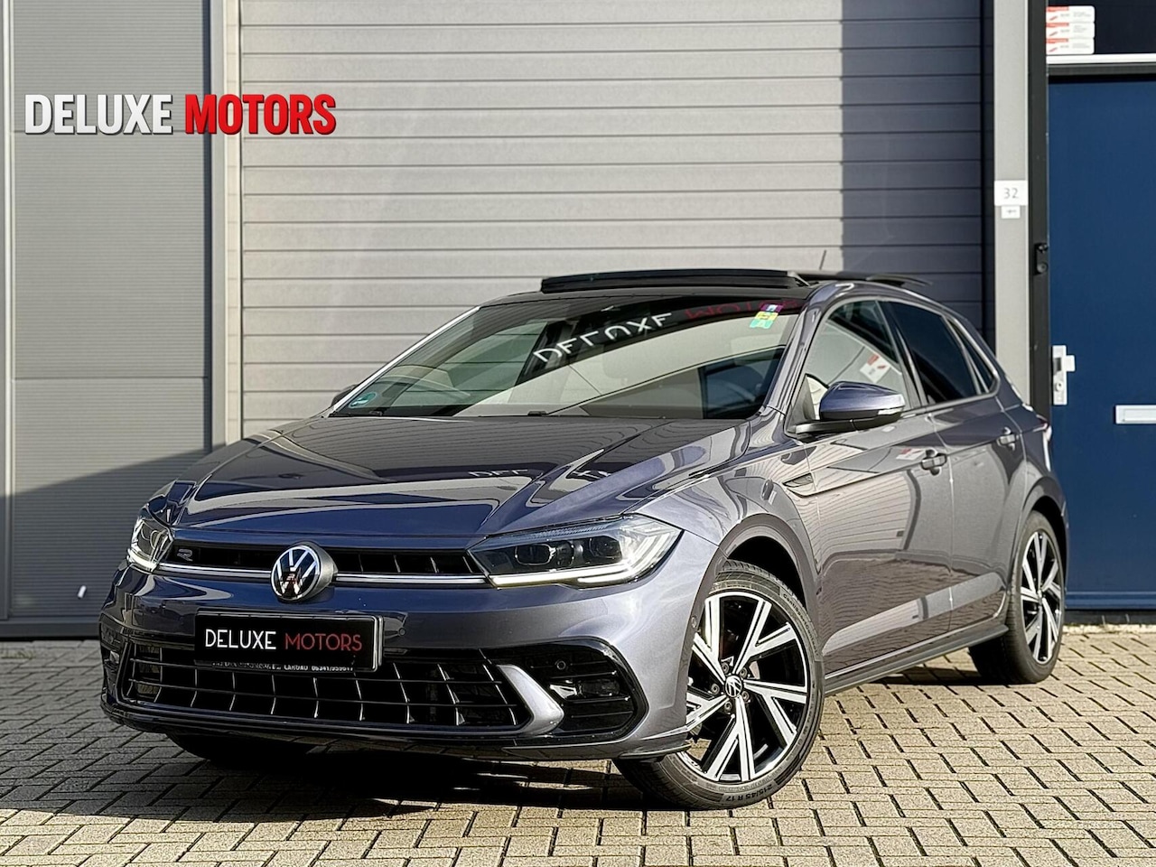 Volkswagen Polo - 1.0 TSI R-Line DSG|Pano|Camera|Keyless|I.Q - AutoWereld.nl