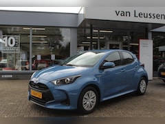 Toyota Yaris - 1.5 HYBRID AD-CRUISE CAMERA CLIMA BLUETOOTH DAB APPLE/ANDROID