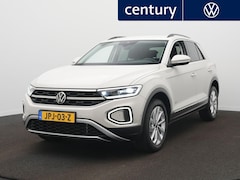 Volkswagen T-Roc - 1.5 TSI Style Automaat - Navigatie - Park Assist - Stoelverwarming - ACC