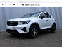 Volvo XC40 - B4 Automaat Plus Dark | Verwarmbare voorstoelen | Verwarmbaar stuurwiel | Verwarmbare voor