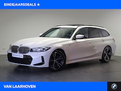 BMW 3-serie Touring - 318i M Sport Automaat / Panoramadak / Sportstoelen / Adaptieve LED / Live Cockpit Plus / M