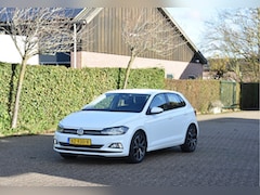 Volkswagen Polo - 1.0 82 PK Topstaat Navi CarPlay NAPComfortline
