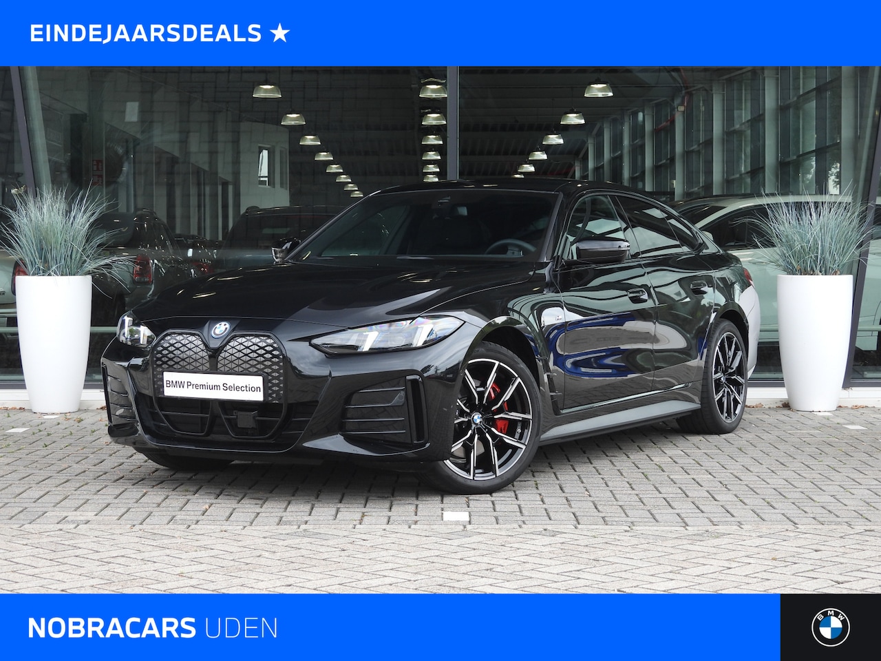 BMW i4 - eDrive35 M Sport / Active Cruise Control / Parking Assistant / Comfort Access / Stoelverwa - AutoWereld.nl