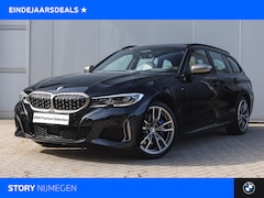 BMW 3-serie Touring - M340i xDrive High Executive Automaat / Panoramadak / Trekhaak / Sportstoelen / Laserlight