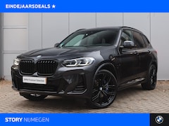 BMW X3 - xDrive30e M Sport Automaat / Panoramadak / Trekhaak / Sportstoelen / Laserlight / Achterui