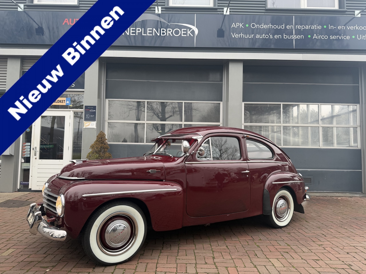 Volvo PV444 - DS Bj 1953 Unieke B14 Split Window Original met ronde ramen km 64.000 - AutoWereld.nl