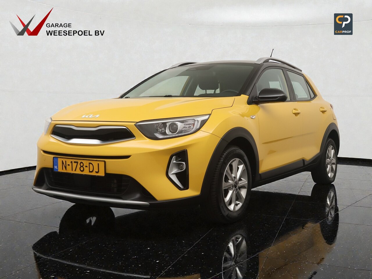 Kia Stonic - 1.0 T-GDi MHEV DynamicLine - Navigatie via Apple Carplay/Android Auto - Airco - Cruise con - AutoWereld.nl