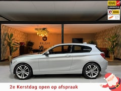 BMW 1-serie - 116i Executive Garantie Afn. Trekhaak StoelVW Navi Keyless Rijklaar