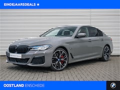 BMW 5-serie - 545e xDrive High Executive M Sport Automaat / Achteruitrijcamera / Soft-Close / Stoelventi