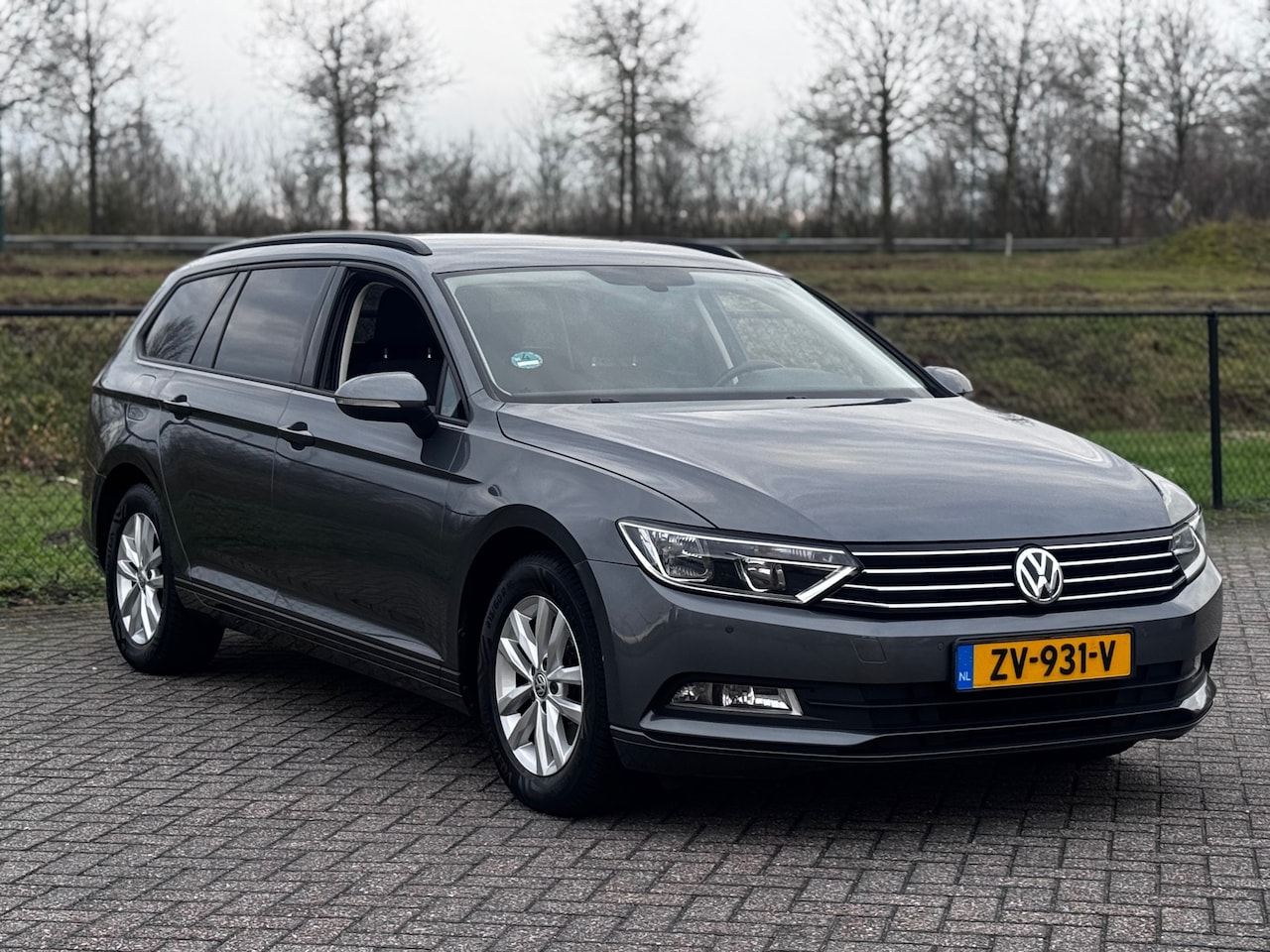Volkswagen Passat Variant - 1.4 TSI Connected Series+Stoelverwarming+GoedOndenhiuden - AutoWereld.nl