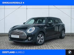 MINI Clubman - Cooper Classic Automaat / Achteruitrijcamera / LED / Comfort Access / Comfortstoelen / Sto