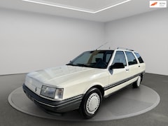 Renault Nevada - 1.7 GTS Familiale. 7-zitplaatsen. Uniek en een keiharde onderkant