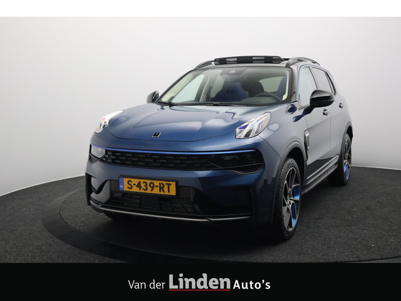 Lynk & Co 01 - 1.5 Plug-in Hybrid 261PK | 6200KM Origineel NL | 360° Camera | Panoramadak - AutoWereld.nl