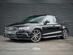 Audi A3 Limousine - 2.0 TFSI S3 quattro / Pano / Stoelverwarming / B&O / Navi