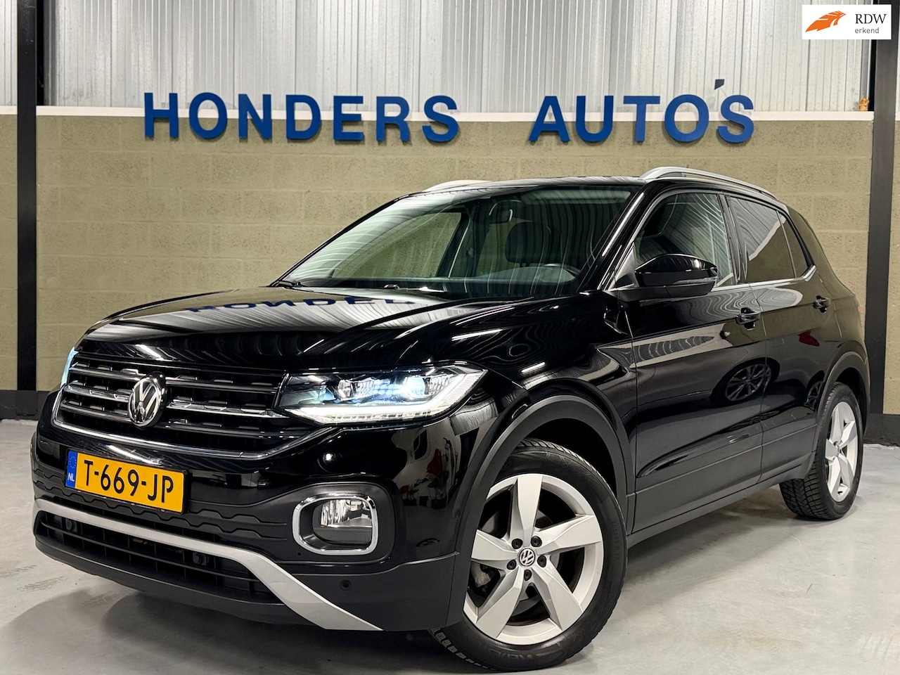 Volkswagen T-Cross - 1.0 TSI Style AUT I ADAP.CRUISE I VIRT.COCKPIT I CARPLAY I BLIS I CAMERA I STOELVERW I IQ- - AutoWereld.nl
