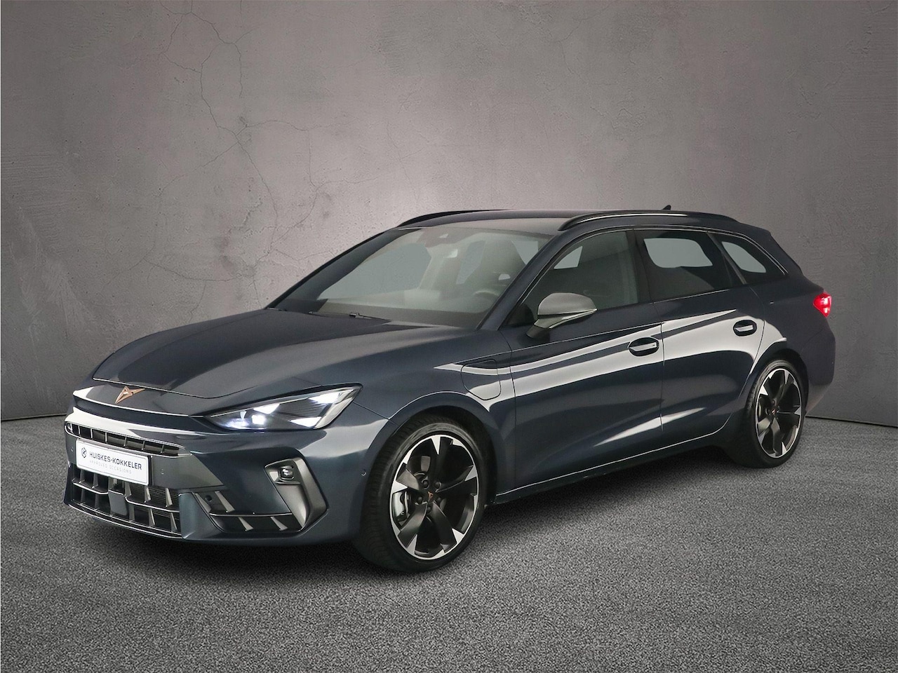 CUPRA Leon Sportstourer - Business 1.5 TSI eHybrid 204pk DSG Automaat Trekhaak, Adaptive cruise control, Navigatie, - AutoWereld.nl