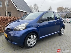Toyota Aygo - 1.0-12V