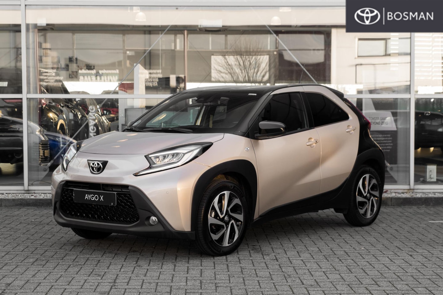 Toyota Aygo X - 1.0 VVT-i S-CVT envy 1.0 VVT-i S-CVT Envy - AutoWereld.nl