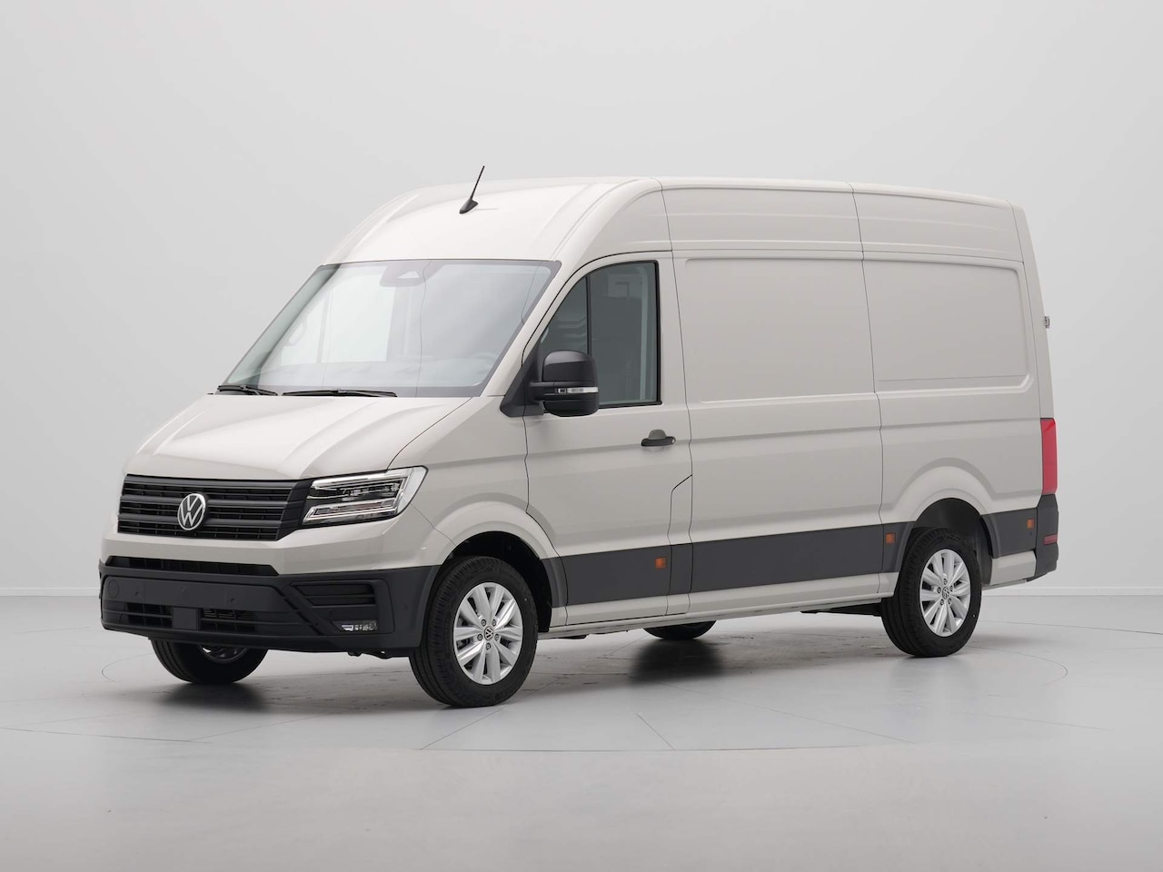 Volkswagen Crafter - 2.0 TDI 103kW 140PK GVW 3.5T L3H3 Exclusive AUT / Demonstratieauto - AutoWereld.nl