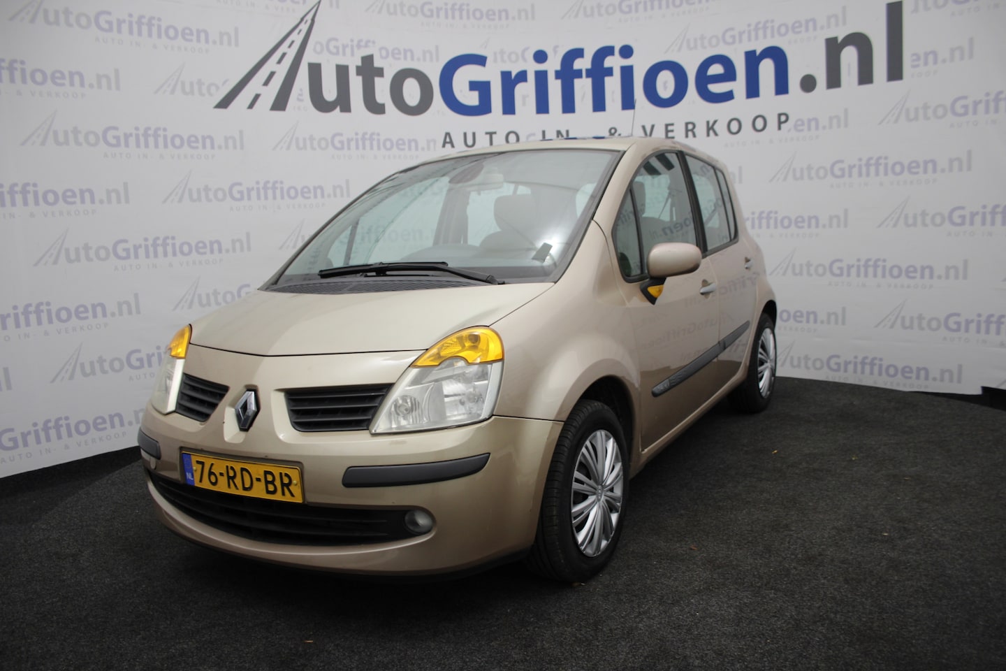 Renault Modus - 1.4-16V Privilège Luxe nette MPV met opendak - AutoWereld.nl