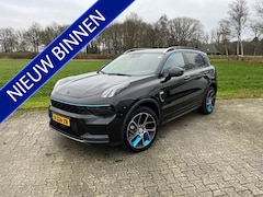 Lynk & Co 01 - 1.5 Pano, Acc, 360 camera, Zwarte hemel, NAP