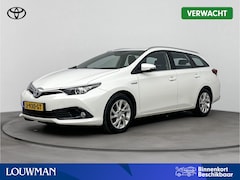 Toyota Auris Touring Sports - 1.8 Hybrid Dynamic | Navigatie | Parkeercamera | 16" Lichtmetalen velgen | Keyless Entry /