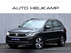 Volkswagen Tiguan - 1.4 TSI eHybrid Business+ | Leer | Trekhaak | Camera |