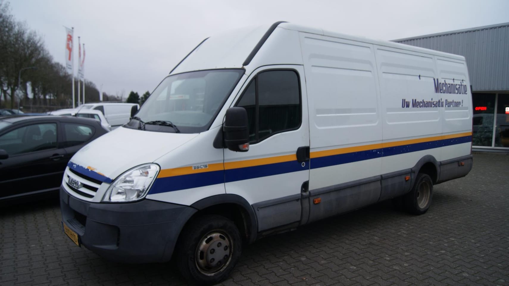 Iveco Daily - 35C15V 395 H2 Export - AutoWereld.nl