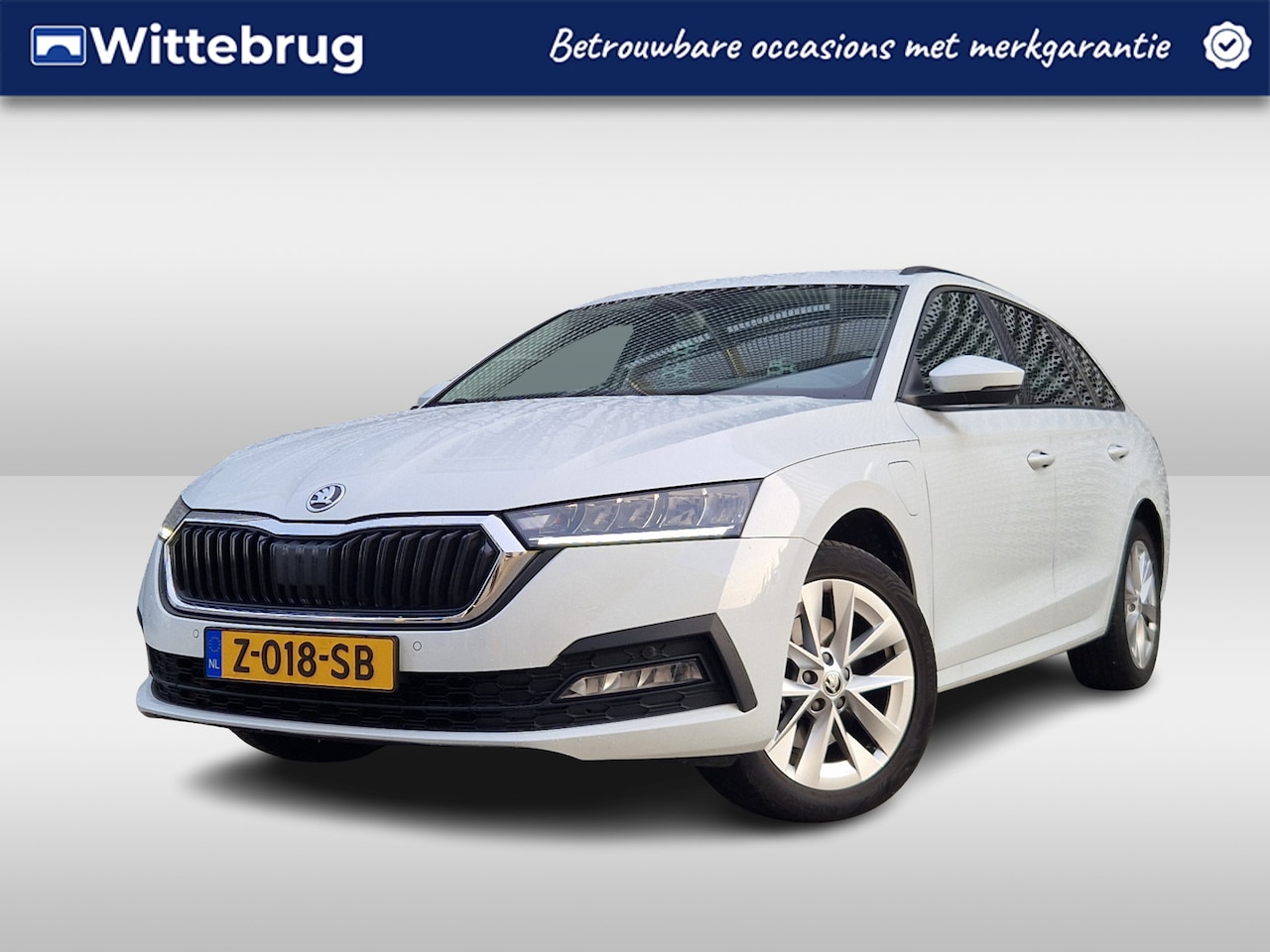 Skoda Octavia Combi - 1.4 TSI iV PHEV Business Edition / Skoda - AutoWereld.nl