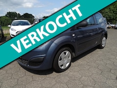 Renault Twingo - 1.2 Authentique