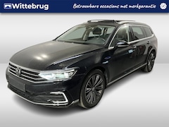 Volkswagen Passat Variant - 1.4 TSI PHEV GTE Business / AUTOMAAT/ PANO/ ELEK.KLEP/ TREKHAAK/ MEMORY SEAT/ STUUR+STOEL