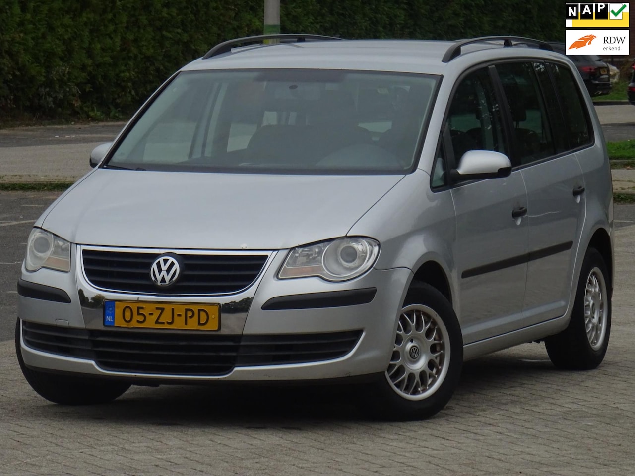 Volkswagen Touran - 1.4 TSI Optive NAP/NAVI/CAMERA/AIRCO/APK - AutoWereld.nl