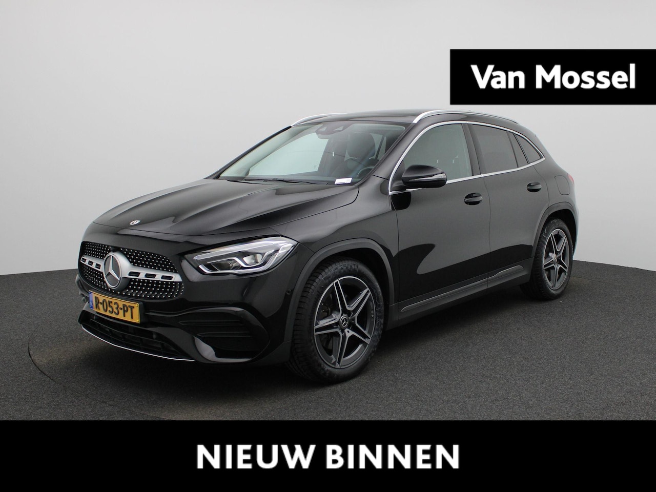 Mercedes-Benz GLA-Klasse - 250 4MATIC AMG Line | PANORAMADAK | STOELVERWARMING | HALF LEDER | PARKEERSENSOREN | ACHTE - AutoWereld.nl
