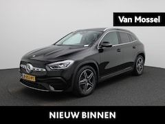 Mercedes-Benz GLA-Klasse - 250 4MATIC AMG Line | PANORAMADAK | STOELVERWARMING | HALF LEDER | PARKEERSENSOREN | ACHTE