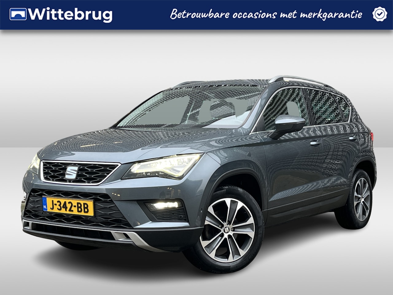 SEAT Ateca - 1.0 EcoTSI Style Business Intense / Navigatie / App connect / Camera / Parkeersensoren V+A - AutoWereld.nl