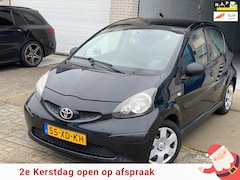 Toyota Aygo - 1.0-12V/5drs/ nap/ dealeronderhouden/ 1jaar apk/ airco/ EL-ramen/ zeer nette auto