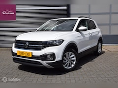 Volkswagen T-Cross - 1.0 TSI Life 110pk DSG Executive pakket App connect