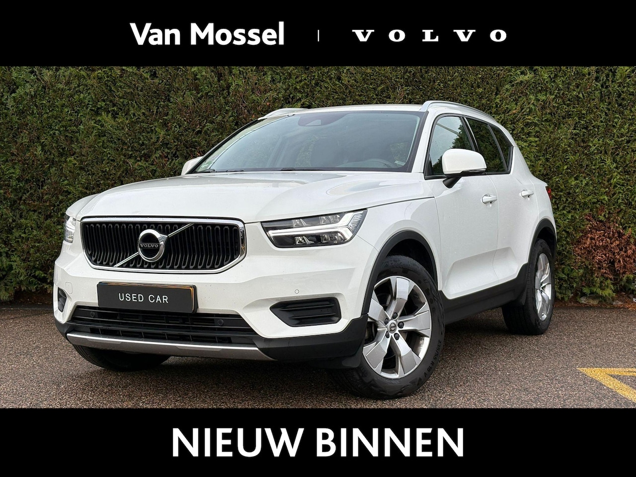 Volvo XC40 - T4 Momentum | BLIS | Leder | H&K Audio - AutoWereld.nl