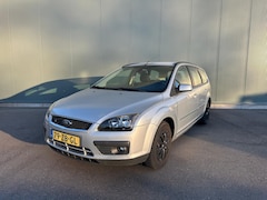 Ford Focus Wagon - 1.8-16V Amb. FlexiF. AIRCO | TREKHAAK | BOEKJE