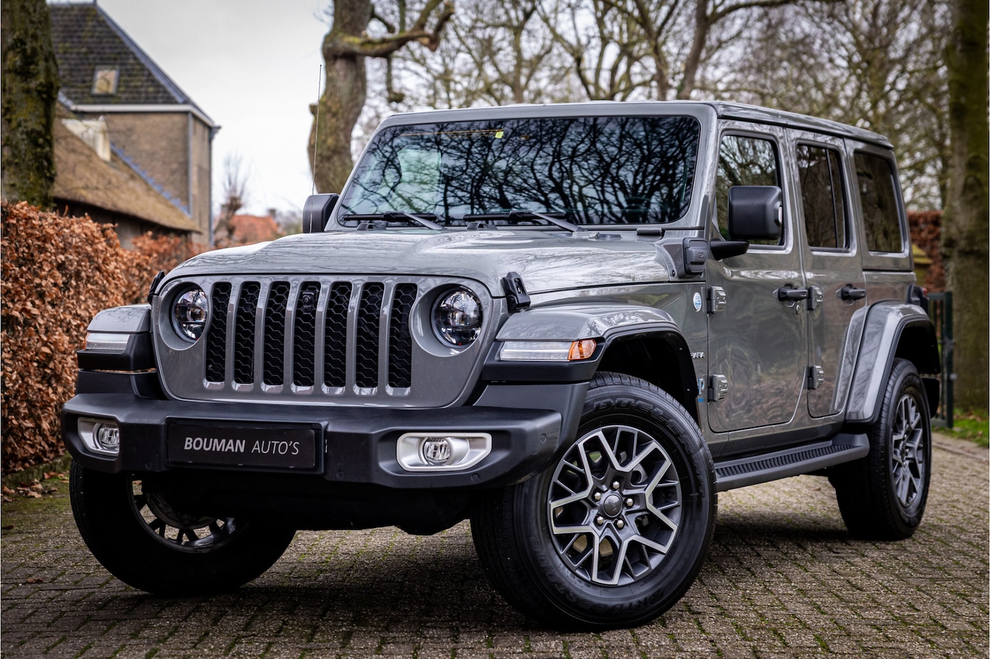 Jeep Wrangler Unlimited - 4xe 380 Sahara Sting Gray - AutoWereld.nl