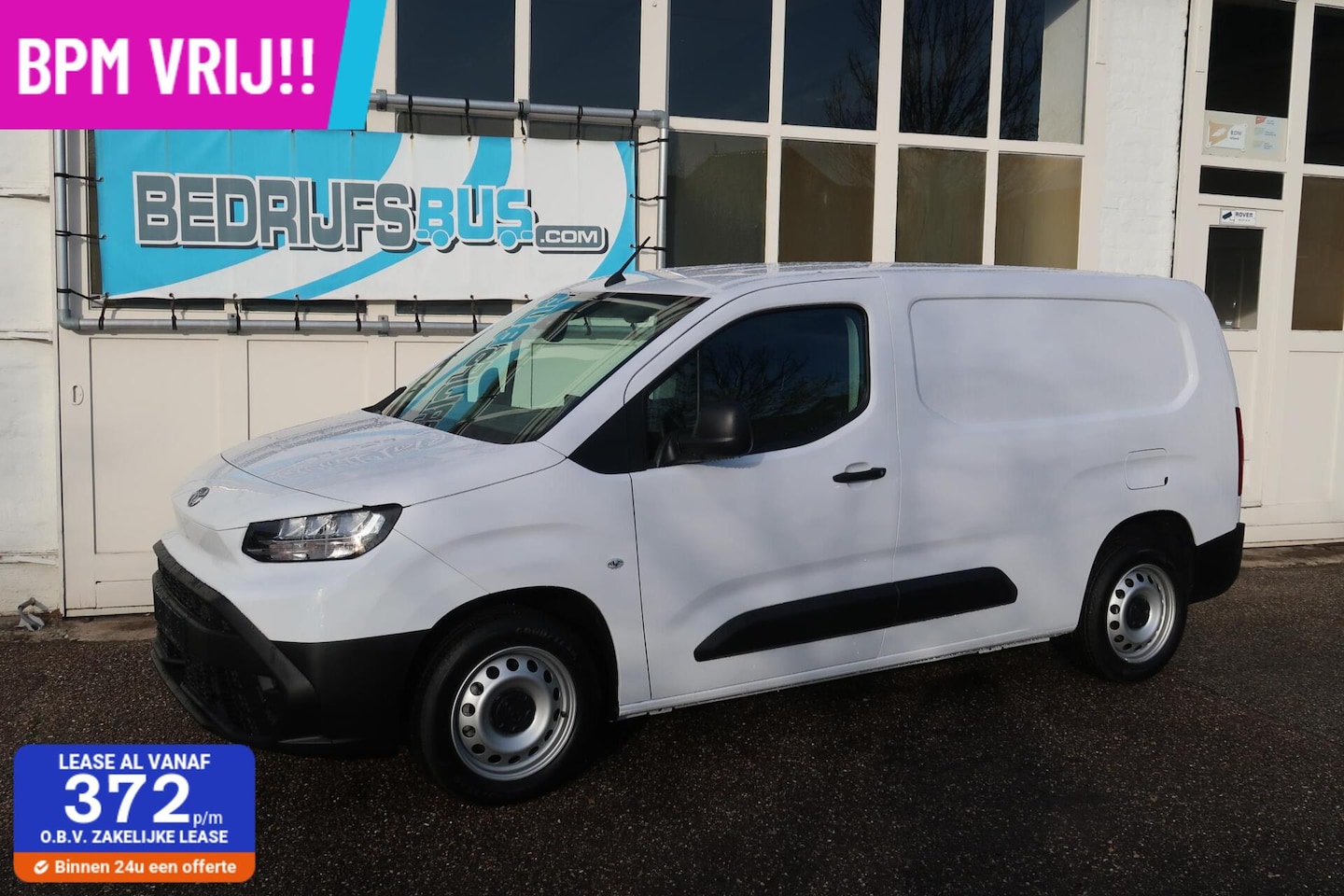 Toyota ProAce City - 130PK Challenger, Lang, Bankje DIRECT LEVERBAAR! - AutoWereld.nl