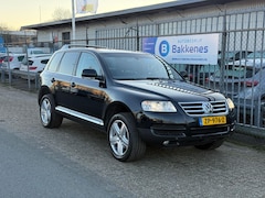 Volkswagen Touareg - 4.2 V8 | Leder | Dakje | Automaat | Stoelverwarming