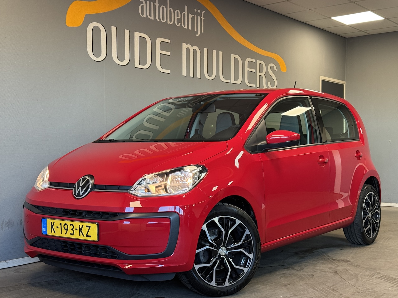 Volkswagen Up! - 1.0 Airco/Bluetooth/Lichtmetaal - AutoWereld.nl