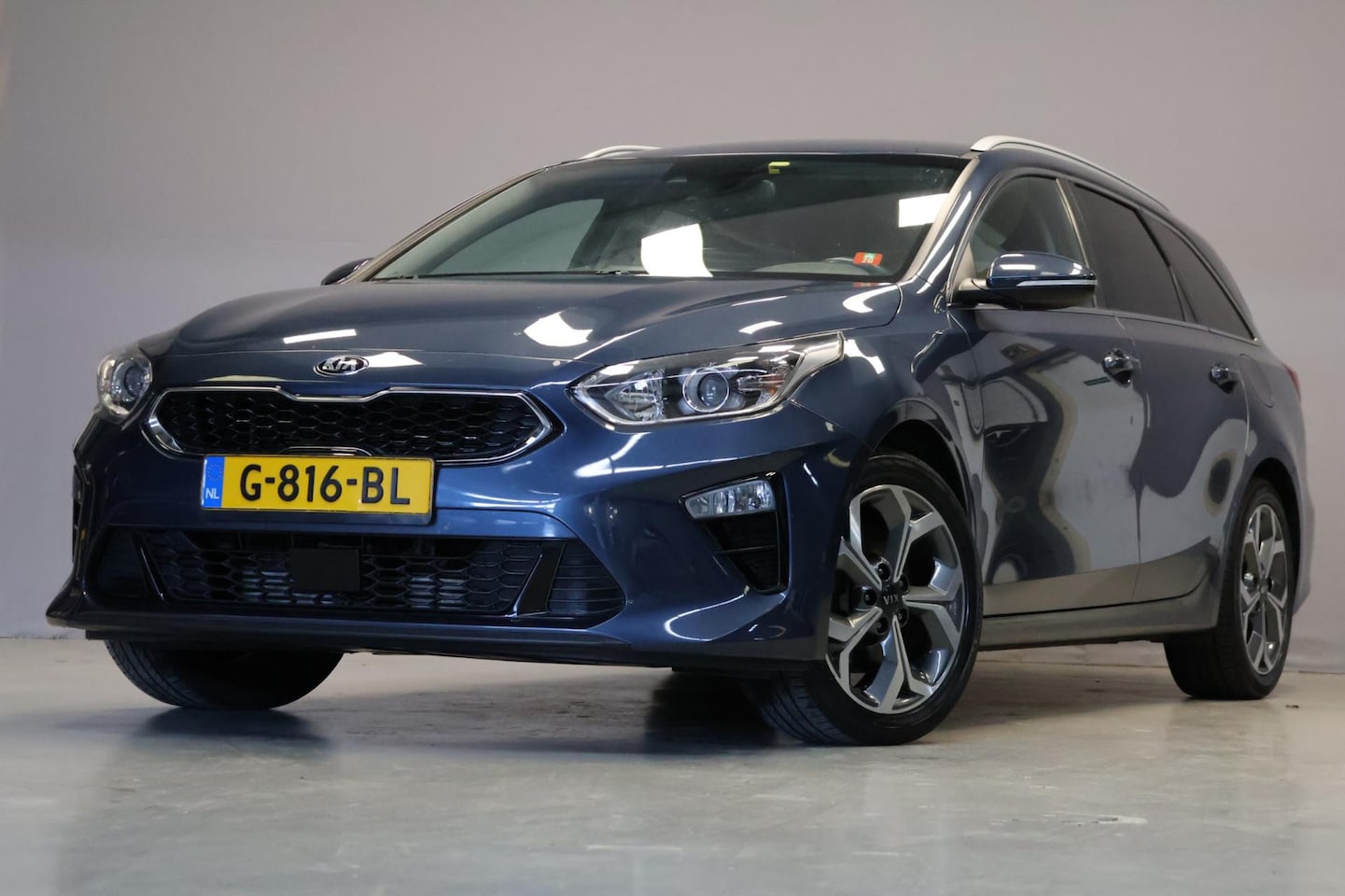 Kia Cee'd Sportswagon - Ceed 1.4 T-GDi DynamicPlusLine |AUT|Carplay|Keyless - AutoWereld.nl